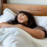 Как наладить здоровый выспанный режим с помощью вечерних ритуалов и минимизации цифрового стресса.