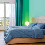 Как внедрение цветотерапии в повседневную жизнь может улучшить настроение и способствовать плодовитому сну.