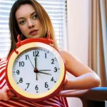 Использование тайм-менеджмента для улучшения психоэмоционального баланса и снижения уровня стресса в повседневной жизни.