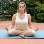 Исследование влияния йогической практики на эмоциональный интеллект через медитацию и дыхательные техники на современных примерах.