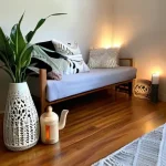 Создание уютного уголка дома для практики йоги и медитации новичками без дополнительных затрат